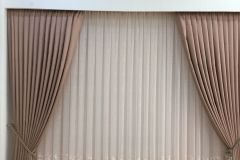 10-Creative-Curtain-Ideas-to-Transform-Your-Home-Decor-Art-of-curtain-designs-living-room-curtain